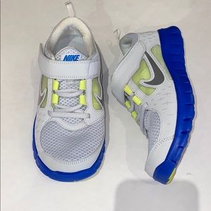 NIKE brand new size 3